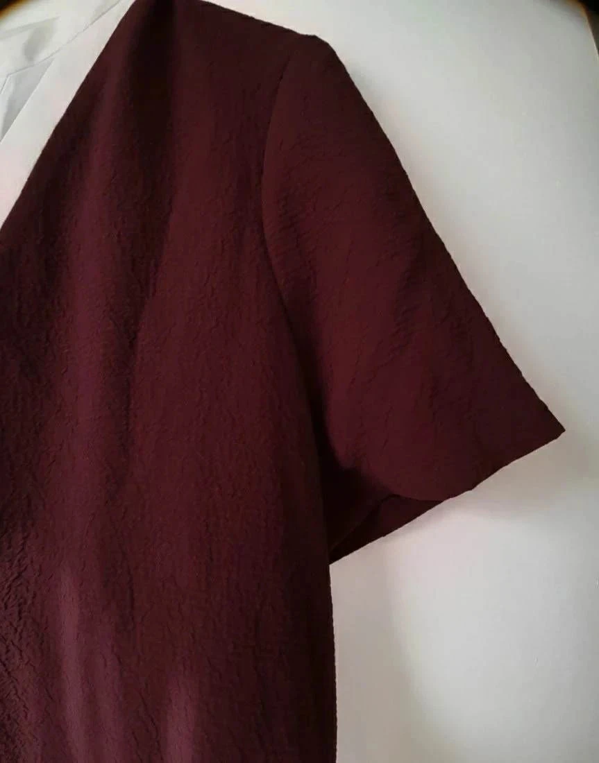Kleine jurk, donker Bordeaux kleur, maat 2 (38/40), Merk Sandro – photo 4